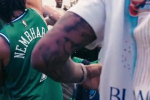 历史最年轻50分先生，弗拉格对阵魔术砍下51分，职业新高