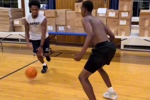 学会这7招丝滑过人，让你的控球瞬间升级！实战超好用...